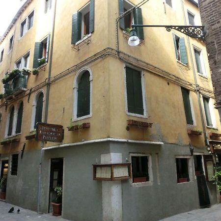 Ferienwohnung Classic Three Minutes From St Marc'S Square Venedig Exterior foto