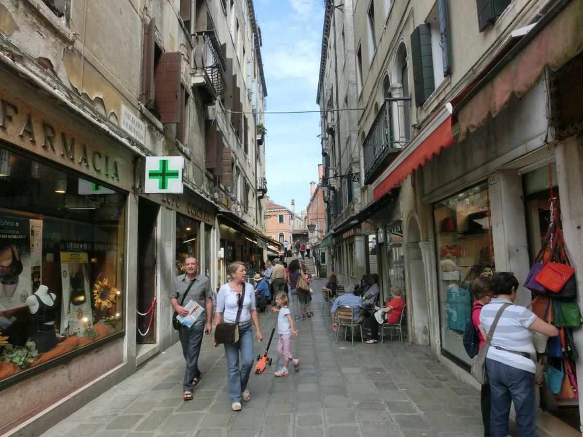 Ferienwohnung Classic Three Minutes From St Marc'S Square Venedig Exterior foto